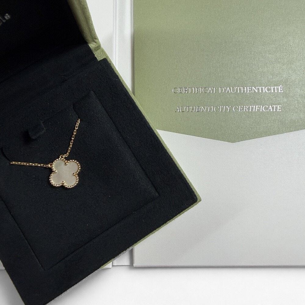 Van Cleef & Arpels Vintage Alhambra Necklace Mother of Pearl 18K Yellow Gold